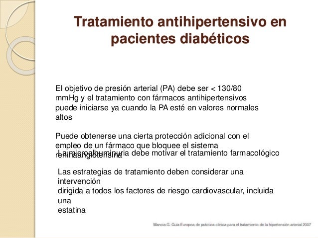Las máscaras de hierba que limpian para la persona