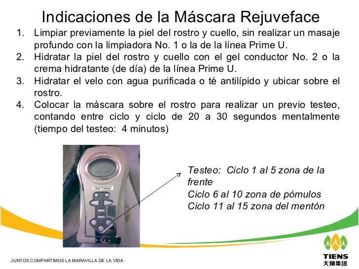 Todo bude el bien la máscara para la persona con la gelatina y la leche de los puntos negros