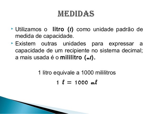  Podemos calcular a massa de um corpo com o
auxílio de uma balança.