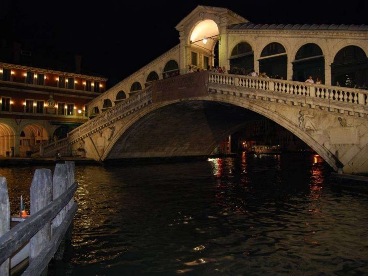 Venecia prueba con éxito las compuertas contra las inundaciones del mar