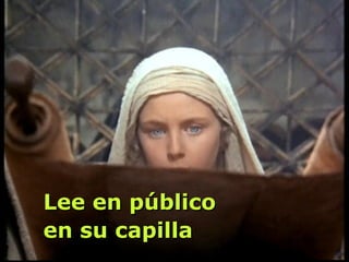 Lee en público
en su capilla