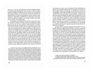 una clase o a Otra. En otras palabras, mi falta de habilidad presen-
te (o furura) Para determinar la aUlorla de cierto OJadro sin utilizar
aparatos científicos no significa que la autorla no tenga ninguna
trascendencia estética, ya que conocer la autoria de un cuadro, con
independencia de cómo la descubramos, puede contribuir mate-
rialmente a desarrollar mi habilidad para determinar, sin la inter-
vención de aparatos científicos, si un cuadro, incluido este cuadro
en otra ocasión, es de RembrandL
Curiosamente, este planteamiento puede servimos para resol-
ver un dilema bastanle chocante. Cuando Van Meegeren vendió
sus cuadros como Vermeer, enganó a la gran mayorla de expertos
hasta el punto de que el fraude sólo se reveló gracias a su confe-
siÓo.6 Hoy en día en cambio, hasta un profano con algo de cono-
cimiento se asombra de que alguien competente pudiera haber lo-
mado un Van Meegeren por un Vermeer, ya que las diferencias
resultan muy obvias. ¿Qué ha sucedido? Es poco probable que el
nivel general de sensibilidad estética se haya elevado tan rápida-
mente que el profano de hoy sea capaz de ver con mayor agude-
za que el experto de hace veinte añoo. Lo que ocurre en realidad
es que disponer de mejor infonnación nos pennite discriminac me-
joroFl.experto que en cada ocasión sólo terna acceso a un OJadro
que siempre le resultaba desconocido, terna que decidir si dicho
cuadro se parecía lo suficiente a otros Vermeer ya conocidos co-
mo para ser del mismo artista. Cada vez que un Van Meegeren se
añadía al cuerpo de pinruras aceptadas como Venneer, los criterios
6. El hecho de que se dijelll que las faJ~ h:obPn sido pinwbs en un pe-
ñodo del que no se conoda ningún Venneer dificulro su delecd6n, pero ale dato no apor-
'" nlngulUl diferrncia e..endaJ al CI!O. Algunos hiscori:adores de anr, uatando de ddender
IU profesión, declararon que Joo; criri<:us rrd. 3a8'lc:ea sospeclwon detde el prindp;o que
se IflItabII de falsifiolc:ionel;; pero lo cieno es que algutwi de w au!Oridades ITW ro:<X)f)(>-
cicbs ereyeron por completo en SIl autenticidad e ind~, dU1ll1Ie algt"in tiempo, tlguJel'Ofl
nepndose II aec-r la confesión de van Moegeren. El lector t:l!nbim enrontnlni un ejemplo
m1s !edentc en el caballo de bronce que durante llInIO tiempo se expuso efI el Metropali-
tan Museum oomo una obra maestr.l de esculrul2 elisica griega, y que re$IIltó ser una f.tl·
s¡fad6n moderna. Un oficial del museo se percaro de una marca de molde, que apaten-
temente ni ~l ni nadie habb .vlsto antes, y a panir de eso se: realizaron prueb:ls ~ntif¡cas.
Ningt"in apella ha dedar;¡do h:ober tenido dudas de narurale2a esl&ica con anterioridad.
108
para aceptar un cuadro como un Venneer se iban modificando, de
manera que confundir subsecuentes Van Meegeren por Venneer se
hizo invitable. Ahora, sin embargo, no sólo hemos sustraído los
Van Meegeren de la clase precedente de Vermeer, sino que se ha
establecido una clase precedence de Van Meegeren. Al disponer de
estas dos clases precedentes, las diferencias características se vuel-
ven tan evidentes que diferenciar otrOS Van Meegeren de Vermeer
se hace muy fácil. Fl experto de antai"lo podría haber evitado sus
errores si hubiera tenido a su disposición unos cuantos Van Mee-
geren conocidos para comparar. Y, asimismo, el profano de hoy
en día, capaz de diferenciar con tanta perspicacia un Van Meege-
ren, podria perfectamente confundir una pieza de esOJela muy in-
ferior por un Vermeer.
Al responder a la pregunta .planteada anteriormente no he in-
tentado afrontar la ingente tarea de definir lo -estético- en general?
sino que tan sólo he argumentado que, dado que el ejercicio, el en-
trenamiento y el desarrollo de nuestra capacidad de discriminación
entre obras de arte son sin duda actividades estéticas, las propie-
dades est~ticas de un cuadro incluirán no sólo aquellas que en-
conrramos a simple vista, sino también aquellas que determinan ro-
mo lo miramos. No hubiera sido necesario hacer hincapi~ en algo
que parece tan obvio si no fuera por el predominio de la ya con-
solidada teocla de Tmgle-lmmeIsion,' de acuerdo con la cual la ac-
tirud apropiada para enfrentamos a las obras de arte es despojar-
nos de todas las vestimentas del conocimiento y la experiencia (ya
que pueden entorpecer la inmediatez de nuestro disfrute), para des-
pué; sumergimos completamente en la obra y juzgar su potencia
estttica por la intensidad y duración del cosquilleo resultantes. Es-
ta teoña, convertida en una parte integral de la trama de nuestro
sinsentido común, es del todo absurda, y resulta inútil para afron-
tar cualquiera de los problemas más importantes de la estética.
7. Ueg:ui a esa aJestI6n mil: adelante, en el apirulo 6.
8. Atribuida. a lmnwIuel T.ngle y joseph Immersion (e". 18(0).
LoIl rI<lI"IlbRs de esIOiS «6rIco5o se l/lIdl.ldl1:m al (aSlellano como Enurwluel CasquiUeo
yJost 1nmer:;l6n: deja¡t que el Jet:lQr o kdOIlI saque !lIS propias condusIones. (N. del'.)
109
 