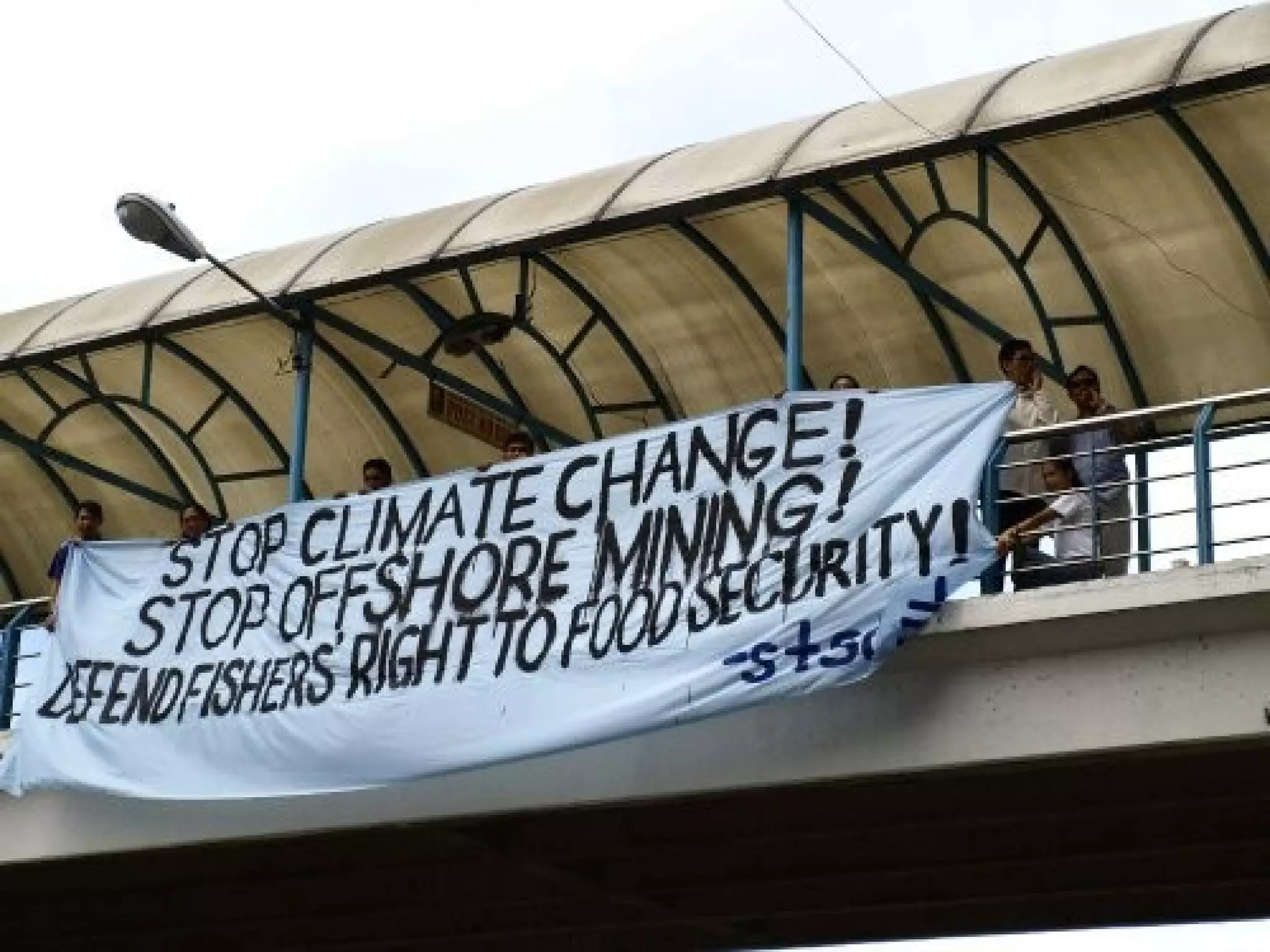 042009 W S1 Input Coastal Communities