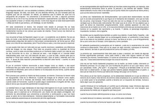 sucede frente al velo, es decir, el par de braguitas.
Las braguitas están ahí, con sus detalles cuidados y refinados, las braguitas amarillas y las
braguitas negras. Se trata, nos dicen, de una atrevida reforma, de una novedad para las
mujeres que van en bicicleta. En efecto, ya sabemos que la madre de Juan va a la
vanguardia del progreso. Ya volveremos a encontrarnos con ella, y algunos juiciosos
extractos de co me di es muy bonitas de Apollinaire, especialmente Las tetas de Tiresias,
nos ayudarán a hacer un retrato más preciso. Como dice alguien en este dramaadmirable
—Ellas son todo lo que somos y, sin embargo, no son hombres.
Ahí esta ciertamente el drama. Así empezó todo desde el principio No se trata
simplemente de que la madre de Juanito sea más o menos feminista, se trata de la verdad
fundamental inscrita en los versos que acabo de citarles. Freud nunca nos disimuló su
valor decisivo, ya que
nos recuerda la frase de Napoleón según la cual —La anatomía, es el destino. De eso se
trata, sin duda, y eso leemos nosotros cuando Juanito articula lo que tiene que decir. Las
apasionadas preguntas del padre lo interrumpen constantemente, de forma que es difícil
hacer una criba de las respuestas, pero Freud la lleva a cabo y nos dice que es lo esencial.
Lo que queda más claro en todo esto es que Juanito reconoce y establece una diferencia
entre las bragas, en dos etapas. Pero esto se proyecta sobre su dualidad de forma
confusa, como si cada una de ellas pudiera en un momento dado cumplir con más de una
de las funciones de la otra. Lo esencial es esto —las bragas en sí mismas están
relaciónadas para Juan con una reacción de asco. Lo que es más, Juanito pide que le
escriban a Freud que cuando vio las bragas escupió, cayo al suelo y además cerro los
ojos. A causa de esta reacción precisamente la elección esta hecha —Juanito no será
nunca un fetichista.
Si por el contrario hubiera reconocido a esas bragas como su objeto, o sea aquel
misterioso falo que nadie verá nunca, se habría quedado satisfecho con ellas y se habría
convertido en fetichista, pero como el destino lo ha dispuesto de otra forma, Juanito siente
asco ante las bragas.
Pero precisa que cuando su madre las lleva puestas, es distinto. Entonces no tienen nada
de repugnantes. Esta es la diferencia. Cuando las bragas se le ofrecen como objeto,
cuando están ahí en sí mismas, las rechaza. Sólo conservan su virtud, por así decirlo,
cuando están en funciones, cuando el puede seguir sosteniendo el engaño del falo. Aquí
esta el nervio que nos permite aprehender la experiencia.
La realidad tiene un lugar destacado en ese largo interrogatorio en el que Juanito trata de
explicarse. Si lo hace tan mal, es porque se ve empujado en direcciónes divergentes y
confusas, pero lo esencial es la introducción, por medio de ese objeto privilegiado, del
elemento de amovibilidad que volveremos a encontrar a continuación y que nos hace
pasar al plano de la instrumentación. Veremos desarrollarse un formidable instrumental
que en adelante predominara en la evolución del mito significante.
Ya he traído a colación algunos de esos instrumentos, incluso les mostré hasta que punto
en las ambigüedades del significante había ya inscritas cosas singulares, por ejemplo, esa
extraordinaria homonimia entre la pince, la pezuña y los dientes del caballo. Podría
desarrollárselo mucho más si les dijera que el punto medio de la pezuña se llama pince y
que sus dos lados se llaman mamelles.
La última vez, hablándoles del Schraubenzieher, que quiere decir destornillador, les dije
que no es esto precisamente lo que figura en el fantasma del instalador, sino que se trata
de una pinza, unas tenazas. Freud nos sale otra vez con su Zange, sin ver muy claras las
ventajas que le ofrecía este instrumental. No crean que es el único. En los objetos que a
partir de ahora se impondrán progresivamente, verán ustedes aparecer no sólo las
relaciones de la madre con el niño, si no esa amovibilidad profunda que se expresa para el
hombre en la cuestión del nacimiento y la muerte. Y detrás, el personaje enigmático,
inquietante, burlesco, de la cigüeña.
No olviden que la cigüeña tiene también un estilo muy distinto. A este Señor Cigüeña —der
Storch—, le verán ustedes llegar con su extravagante silueta, un sombrerito y unas llaves
que no se mete en los bolsillos, porque no tiene, las lleva en el pico, y se sirveigualmente
de su pico como de un forceps, como báscula y como candado.
En adelante quedaremos sumergidos por el material, y esto es lo carácterístico de como
continua la observación. Para que no se vayan sin algo concreto, subrayare el momento
axial, decisivo, de todo lo que se producirá en torno a la madre y el niño.
La próxima vez, examinaremos todo esto paso a paso y veremos, por medio de algunas
formas significantes precisas, como esta madre y este niño siguen siendo en todo
momento los mismos, transformados. El coche se convertirá en una bañera, luego en una
caja, etc. Todos estos elementos encajan los unos en los otros.
Una vez se han hecho bastantes progresos con la madre, ya verán cuales, interviene un
fantasma precioso. Es un juego con una muñequita de goma a la que Juan llama, como
por casualidad, Grete. ¿Por qué?— le preguntan.—Porque yo la llamaba Grete. Si uno ha
leído bien la observación, ve algo que parece haberle pasado desapercibido al padre, o
sea que se trata de la misma que había sido testigo del juego con la madre.
Pero ahora ya se han hecho progresos, se ha adelantado bastante en lo que se refiere al
dominio de la madre. Este término de dominio debe emplearse en su sentido más técnico,
y ya verán quien le ha enseñado Juanito a llevarla con un toquecito de riendas, incluso a
darle algún que otro golpecito.
Juanito introduce en la muñequita un cuchillo que la atraviesa, luego introduce algo para
que sobresalga. Rehace esta pequeña perforación, pero ahora con una navajita, que
previamente ha metido por el agujerito que hace jcuic!
Juanito ha encontrado definitivamente la clave, el colmo de la farsa.
La madre tema en la cabeza, escondido, un cuchillito para cortársela. Y
Juanito ha encontrado la forma de hacerlo salir de ahí
 