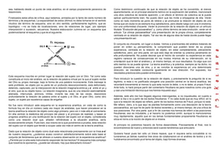 sea, hablando desde un punto de vista analítico, en el campo propiamente paranoico de
laspsicosis.
Finalizados estos años de crítica, aquí estamos, armados por lo tanto de cierto número de
términos y de esquemas. La espacialidad de estos últimos no debe tomarse en el sentido
intuitivo del término de esquema, sino en otro sentido, perfectamente legítimo, que es
topológico —no se trata de localizaciones, sino de relaciones de lugar, por ejemplo
interposición o sucesión, secuencia. Nuestra elaboración culmina en un esquema que
podemosllamar el esquema y que es el siguiente:
Este esquema inscribe en primer lugar la relación del sujeto con el Otro. Tal como esta
constituida al inicio del análisis, es la relación de palabra virtual por la que el sujeto recibe
del Otro su propio mensaje, bajo la forma de una palabra inconsciente. Este mensaje le
está prohibido, es objeto por su parte de un profundo desconocimiento, esta deformado,
detenido, capturado, por la interposición de la relación imaginaria entre a y a', entre el yo y
el otro, que es su objeto típico. La relación imaginaria, que es una relación esencialmente
alienada, interrumpe, aminora, inhibe, invierte las más de las veces, desconoce
profundamente la relación de palabra entre el sujeto y el Otro, el gran Otro, como otro
sujeto, un sujeto por excelencia capaz de engañar.
No fue vano introducir este esquema en la experiencia analítica, en vista de como la
formula hoy en día un número cada vez mayor de analistas, que hacen prevalecer en la
teoría analítica la relación de objeto como algo primario, pero sin ir más allá al comentarla.
En ella centran la dialéctica del principio del placer y el principio de realidad, y basan el
progreso analítico en una rectificación de la relación del sujeto con el objeto, considerada
como una relación dual que, añaden refiriéndose a la situación analítica, sería
excesivamente simple. Pues bien, eso mismo es lo que pondremos a prueba, esta relación
del sujeto con el objeto que tiende a ocupar cada vez más el centro de la teoría analítica.
Dado que la relación de objeto como dual esta relaciónada precisamente con la línea a-a'
de nuestro esquema, ¿podemos acaso construir satisfactoriamente sobre esta base el
conjunto de fenómenos que se ofrecen a nuestra observación en la experiencia analítica?
¿Permite por si sólo este instrumento responder de los hechos? El esquema más complejo
que nosotros le oponemos, ¿puede ser obviado, hay que descartarlo incluso?
Como testimonio continuado de que la relación de objeto se ha convertido, al menos
aparentemente, en el principal elemento teórico en la explicación del análisis, mencionaré
una obra colectiva de reciente aparición, y en efecto el término de colectiva se le puede
aplicar particularmente bien. No puedo decir que les invite a empaparse de ella. Verán
como en todo momento se pone de relieve y se promueve la relación de objeto de una
forma que sin duda no es siempre muy satisfactoria, pero desde luego con una m onotonía,
con una uniformidad chocante. Verán la promoción de la relación de objeto en un artículo
titulado "Evolución del psicoanálisis" y, como último término de esta evolución, verán en el
articulo "La clínica psicoanalítica" una presentación de la propia clínica, completamente
centrada en la relación de objeto; Tal vez les de alguna idea de hasta donde puede llegar
una presentación así.
El conjunto es chocante, sin lugar a dudas. Vemos a practicantes del análisis tratando de
poner en orden su pensamiento, la comprensión que pueden tener de su propia
experiencia, centrada en la relación de objeto, sin estar completamente, plenamente
satisfechos, pero, por otra parte, sin que esto deje de orientar su práctica penetrando en
ella profundamente. No puede decirse que el hecho de concebir su experiencia en este
registro carezca de consecuencias en los modos mismos de su intervención, en la
orientación que le den al análisis y, al mismo tiempo, en sus resultados. Es algo que con
sólo leerlos no se puede ignorar. La teoría analítica y la práctica, siempre se ha dicho, no
pueden disociarse una de otra, y si se concibe la experiencia en una determinada
dirección, es inevitable conducirla igualmente en esa dirección. Por supuesto, los
resultados prácticos sólo pueden entreverse.
Para introducir la cuestión de la relación de objeto, y precisamente la pregunta de si es
legítimo, si esta o no justificado otorgarle una posición central en la teoría analítica, les
recordaré brevemente al menos lo que esta noción le debe, o no le debe, al propio Freud.
Ante todo, lo hará porque partir del comentario freudiano es para nosotros como una gula
y casi una limitación técnica que nos hemos impuesto aquí.
Además, este año me han llegado algunos interrogantes, si no inquietudes, en cuanto a
saber si iba o no a partir de los textos freudianos. Y no cabe dude que es muy difícil, en lo
que a la relación de objeto se refiere, partir de los textos mismos de Freud, porque no está.
Me refiero, claro, a lo que aquí se plantea formalmente como una desviación de la teoría
psicoanalítica. así que he de partir de textos recientes y, al mismo tiempo, de una crítica de
sus posiciones. Por otra parte, que a fin de cuentas nos hemos de referir a las posiciones
freudianas, eso es indudable, y al hacerlo no podemos omitir, aunque lo mencionemos
muy rápidamente, aquello que en los temas fundamentales propiamente freudianos se
sitúa en torno a la noción de objeto en si misma.
Al principio no podremos hacerlo de forma desarrollada. Precisamente al final, nos lo
encontraremos de nuevo y entonces será cuando tendremos que articularlo
Quisiera hacer pues tan sólo un breve repave, que ni siquiera seria concebible si no
tuvieramos ya detras nuestros tres anos de colaboracion en el análisis de textos y si no
hubiéramos encontrado ya el tema del objeto, bajo formas diversas.
 