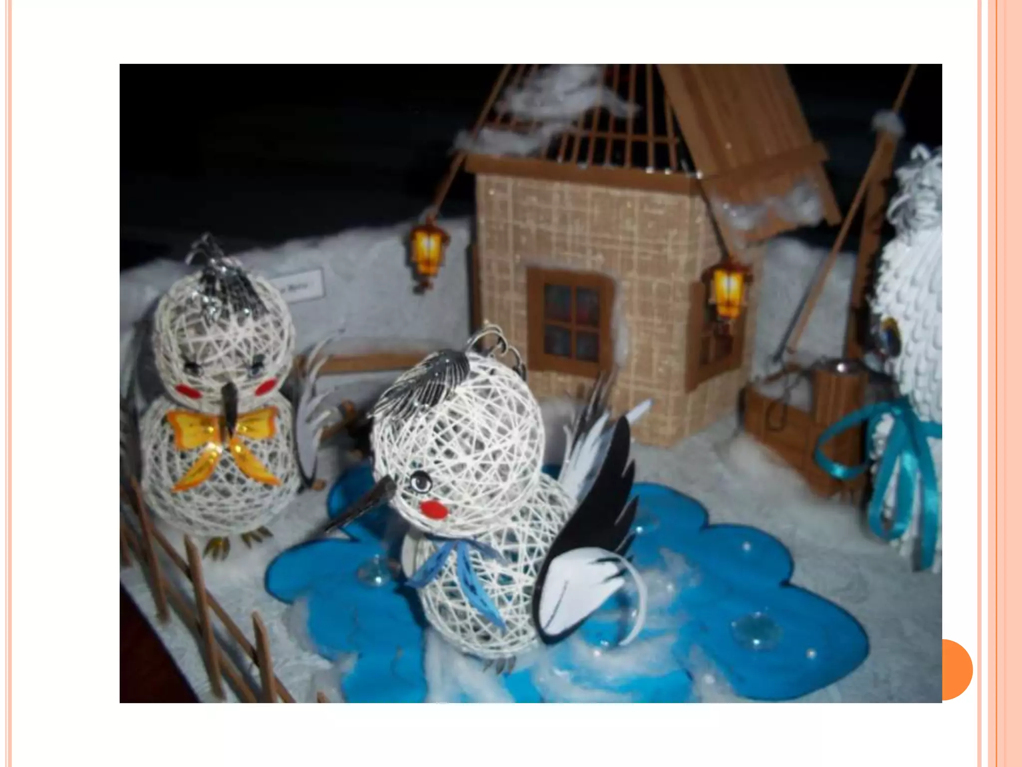 Ой-ой, лихо яке! Дозвольте вам допомогти. Заберу я вас в свою теплесеньку хатиночку, нагодую, відігрію, висушу ваше пір'ячко, в мене місця вистачить на всіх.       Забрав зайчик пташок в хату, відігрів, нагодував. Стало їхнє пір'ячко сухеньке і м'якеньке. Вони так подружились, що стали начебто одна сім'я, жили дружно і весело,разом виконували всю роботу по господарству, з хатки лунали щебетання пташок і спів зайчика.     