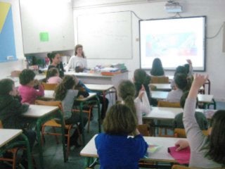 ΣΤΙΓΜΕΣ ΑΠΟ ΤΗΝ 9η ΕΚΘΕΣΗ ΠΑΙΔΙΚΟΥ ΒΙΒΛΙΟΥ ΣΤΟ ΣΧΟΛΕΙΟ ΜΑΣ ΜΕ ΤΗΝ ΠΑΡΟΥΣΙΑ ΤΩΝ ΣΥΓΓΡΑΦΕΩΝ, ΕΥΑΣ ΚΑΣΙΑΡΟΥ ΚΑΙ ΒΑΣΙΑΣ ΧΑΤΖΗΓΙΑΝΝΑΚΗ