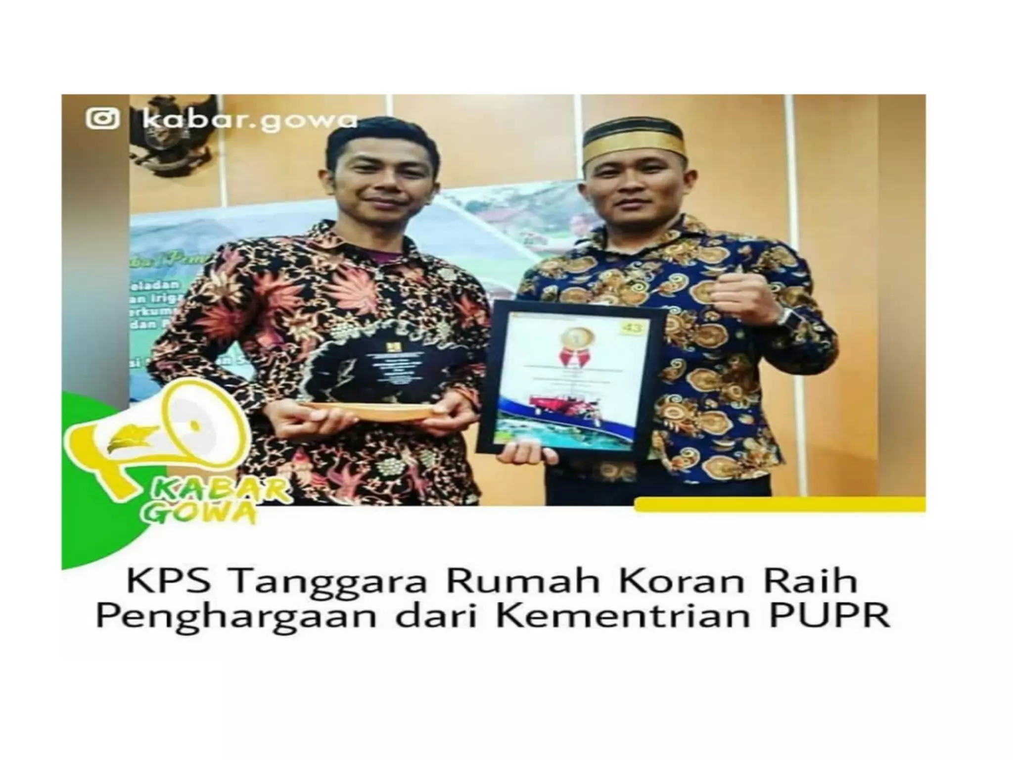 100 Berita Rumah Koran