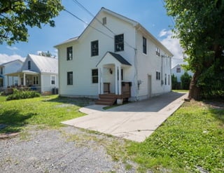 1057 Jefferson Avenue Charles Town WV 25414