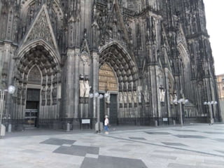 11. gothic art and architecture