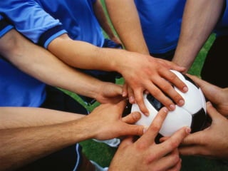 イノベ＝スポーツ！ 
一般社団法人デザイン思考研究所 <http://designthinking.or.jp/> 慶應義塾 大学SFCデ ザイン思 考研究会／ 一般社団 法　人　デ　ザ イン思考研究所 
 