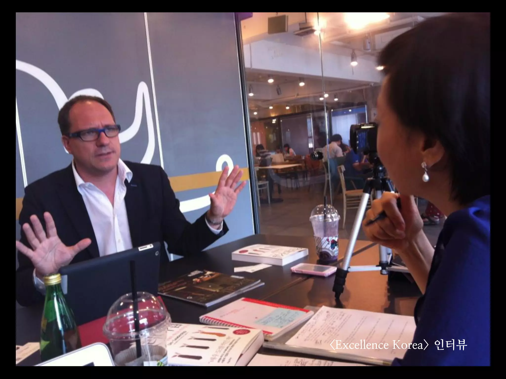 2012년 6월 28일


<잃어버린 심장을 찾아서>를 만나다




                     <Excellence Korea> 인터뷰
 