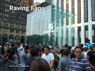 Raving Fans

Photo via Flickr user goodrob13

 