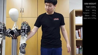 35
ARM WEIGHT
Total : 2,628 g
Wrist : 446 g
Forearm : 171 g
Elbow : 533 g
Upper arm:1,478 g
 