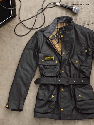 H I R M E R K U N S T S T Ü C K 
2 1 
 