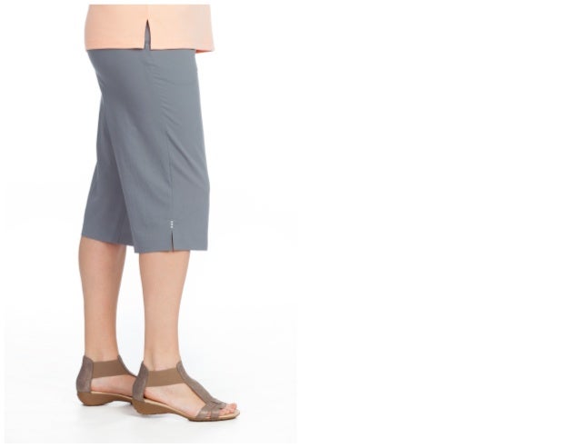Pull on BonWorth Travel Wear Capri Pant