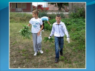 16.9.13.АКЦИЈА УРЕЂИВАЊА ШКОЛСКОГ ДВОРИШТА