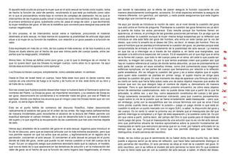 Si aquello está oculto es porque la mujer que en el acto sexual se funda como sujeto, toma
de hecho la función de valor de cambio, recubriendo lo que está ya instituido como valor
en lo que el psicoanálisis revela bajo el nombre de complejo de castración. No es que el
intercambio de las mujeres pueda volver a traducirse como intercambios de falos, sino que
el primero simboliza el goce, substraído como tal, pasa al rango de valor, y que deviniendo
la mujer metáfora del goce, el falo es la metáfora que conviene para designar esa parte del
cuerpo negativizada.
Si otro proceso, el de intercambio social viene a injertarse, procurando el material
destinado al acto sexual, no deja menos en suspenso la posibilidad de articular algo para
situar a la mujer en su función de metáfora, con relación a un goce pasado a la función de
valor.
Esta expresado en más de un mito, de los cuales el más extenso, el de Isis muestra a una
Diosa en duelo eterno por el hecho de que esa íntima parte del cuerpo queda, entre las
partes que ha reagrupado, inhallable.
Ahora bien, la Diosa se define como puro goce, y es lo que lo distingue de un mortal; lo
que no quiere decir que los Dioses no tengan cuerpo, como ellos no lo ignoran, he aquí
donde esta economía aparece como ejemplar.
Los Dioses no tienen cuerpos, simplemente, como ustedes saben, lo cambian.
Hasta el Dios de Israel tiene un cuerpo, hace falta estar loco para no darse cuenta, ese
cuerpo es una columna de fuego a la noche y de humo en el día; está dicho en su libro y
se trata de su cuerpo.
Son las cosas que hubiera podido desarrollar mejor si hubiera dado el Seminario sobre los
nombres del Padre. La Diosa es goce, es importante recordarlo, y su estatuto de Diosa es
ser goce, desconocerlo es condenarse a no entender nada del goce; por eso el Filebo es
ejemplar, donde una réplica nos anuncia que en ningún caso los Dioses tienen que ver con
el goce, no sería digno de ellos.
Este es el punto falible de comienzo del discurso filosófico, haber desconocido
radicalmente el estatuto del goce en el orden de los entes. No hago estos señalamientos
de manera incidentales para recordarles el alcance de la lectura del Filebo permite con
exactitud ejemplar el campo limitado, de lo que se desarrolla todo lo que será el estatuto
del sujeto y lo que significa la recuperación de las cuestiones que han sido hechas dejada
de lado.
Henos aquí alrededor de la cuestión del goce en el acto sexual, digamos para introducir el
fin de mi discurso, pero que es esencial articular con la más extrema escansión, pero que
nos permite reparar en qué los actos que se ponen, y legítimamente en el registro de la
perversión, conciernen al acto sexual. Si conciernen al acto sexual es porque en el punto
donde se trata del goce, verán que puede no ser menos cuestión a nivel del cuerpo de la
mujer. Es por un segundo sesgo que podemos abordarlo dado que la captura, el modelo,
que nos es dado de lo que aparecerá en las tentativas de solución y en la instauración del
valor de goce, es el hecho de que la función de cierto órgano sea negativizada, el mismo
por donde la naturaleza por la oferta de placer asegura la función copulante de una
manera absolutamente contingente, accesoria. En otras especies animales la asegura de
manera diferente, con ganchos, por ejemplo, y nada puede asegurarnos que este órgano
tenga algo que concierna al goce.
He aquí por donde se introduce la noción de valor, es el nivel donde la cuestión del goce
que esto entra en forma de pregunta. Plantearse la cuestión del goce femenino es ya abrir
la puerta de todos los actos perversos. Esto resulta porque los hombres tienen en
apariencia, al menos, el privilegio de las grandes posiciones perversas. Es ya algo que se
pueda plantear la cuestión aunque la mujer misma tenga sospechas por la reflexión que
introduce en ella esta falta del goce del hombre; ella entra en este campo por la vía del
deseo, que como lo enseño es el deseo del Otro, es decir, el deseo del hombre. Pero es
para el hombre que se plantea primitivamente la cuestión del goce, se plantea porque está
comprometida de entrada en el fundamento de la posibilidad del acto sexual. La manera
en que los va a interrogar es a través de los objetos a, en tanto que marginales, que
escapan a la estructura especular del cuerpo. Es el espejismo por el que digo que el alma
es la forma del cuerpo, que todo lo del cuerpo pasa en el alma; ahí está lo que puede ser
retenido, la imagen del cuerpo. Es por lo que tantos analistas creen que pueden asir qué
hay en nuestra referencia al cuerpo de donde tantos absurdos, ya que es precisamente en
esta parte del cuerpo en esos extraños límites, como diré comentando esas imagenes
esféricas symphyse, en las partes del cuerpo que llamaremos por relación a la reflexión
parte anestésica. Ahí se refugia la cuestión del goce y es a estos objetos que el sujeto
para quien esta cuestión se plantea en primer rango, el sujeto macho se dirige para
plantear la cuestión del goce. En ese momento les deja de aparecer una fórmula cerrada y
es cierto en tanto que haría falta sobre cada uno de estos objetos mayores que acabo de
evocar que son los que designo bajo el nombre de objeto a, demostrarlo de manera
ejemplar. Pero lo que demostraré en nuestro próximo encuentro, es cómo esos objetos
sirven de elementos cuestionadores, esto no puede darse más que a partir de lo que he
articulado, la ultima vez, y aún hoy, como separación constitutiva del cuerpo y del goce.
Tengo solamente necesidad de comenzar indicando, para que vuestros pensamientos
vayan sobre la vía de la pulsión que se llama erradamente sado-masoquista —pero que,
sin embargo, junto con la escoptofílica son los únicos términos con que se sirve Freud
como pivote cuando tiene que definir la pulsión— juega un juego donde lo que está en
cuestión lo está en un punto marcado con mi signo S(A/), a saber, la disyunción del goce y
del cuerpo. Es en tanto lo verán la próxima vez en detalle que el masoquista (es del que
partiré) interroga la completud y el rigor de esta separación y la sostiene como tal. Es por
ahí que viene a partir, podría decir, del campo del Otro lo que queda para él disponible de
cierto juego del goce. Ya que el masoquista da una solución que no es vía del acto sexual,
sino que podríamos situarla de manera aproximativa sobre la posición fundamental del
masoquista en tanto que estructura perversa que en su nivel, por haberlo articulado en su
tiempo que es aquí primordial, el único que nos permite distinguir que hace falta
distinguirlos, el acto perverso del neurótico.
Verán, se los indico ya que el sentimiento de no haber dicho de eso mucho hoy, en tanto
puede a algunos servir ya de tema de reflexión, que hace falta radicalmente distinguir el
acto perverso del neurótico. El acto perverso se sitúa al nivel de la cuestión del goce. El
acto neurótico, aún si se refiere al modelo del acto perverso no tiene otro fin que sostener
lo que no tiene nada que ver con la cuestión del acto sexual, a saber, el efecto del deseo.
 