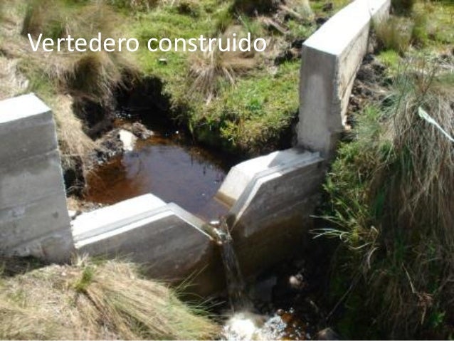 Construcción de vertederos (estructuras de control hidráulico)