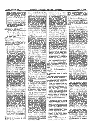 "!l'
dulho da 1S6S
(16) Os retratos que fIguram
em livros e em' g.:lll!rlas de institui-
ções geralmente o allrestllltam com
farda. de marechal, grã-cruz com
um fitão ou banda. dG háblto de
Avis, colocado em dtagonal sôbre
o peito, e duns placas. Andrro, se--
gundo refere o escritor VirglliO
Val'Zea, era "alto, alourado, corpu-
lemto, de constitUição esp~~a, ros-
to túmido, de uma cõr baça de
cêra. Os olhos pequenos, I<rgutos,
vivos, emolduram-se em pálpebras
sallentes. pesad'ls·'. (V, Soldados
e Marinheiros do Brasil, de Am~rl­
rioo Palha. 1962, 1'1" 1l1HJ!l.)
O desenl1o> antigo do extraordi-
nário he~aldlsta Alberto Ll'ma, na.
"Rllvista do Instituto de Geografia.
e HJstôr1a. Militar do Brasil", 1956.
vol. 38, nito :101 copiado doe Sissau,
contemporâneo de André-l, que o
apresentava com o rosto arredon-
liado, traços enérgicos, embora slm-
pátleo e até certo modo ri'onho,
(1'7) Suas muralhas vieraM llI'
ser sedimentadas, no prlmeiro
quartel dêste século, pelo EI1g,
.. Abelardo Andrea dos Santos (pai
do autor de.>tas páginas), assim
comissionado para impeelir (l. roi-
dosl:lo queda de terras da Rua. Chile,
cuja possibllldade causou -pânico
geral. especW.lmentenos meios téc·
nicos.
de Avls (grllduaç1io máxlme}, (16) A-
jóia de 200$000 foi efetuada na. Rece-
bedorIa li 9 de novembro e o jur'1tnen-
to foI prestado pelo procurador coronel
Francisco Herculllono de Morais Anco-
ra. A procuração, datada de 25~1{}­
1843, foi autorizada pelo Imperadm-,
(l:mbos os documentos se acham reco-
lhIdos na Biblioteca Na.:llonal).
29-5-1944 - Carta Smperial de no-
meação de presidente da Provincla da
BahIa.
Foi o 149 presidente da mesma
Provinda. Gov~rnou-a de 22-11-
1844a 4-8-1846. Sua ::dmlnlst.ração
notabnízou-se pelas segUintes me-
didns: organização das rE~art1çõea;
fiscallzação dt) bem emprêgo doa
dinheiros públlcos e dos prcços dos
gêneros alimentícios; aper!eiçoa-
mente do sistema eüucacíonnl . um
desnlado ínterêsse DeL:!. cultura,
tendo, por exemplo, adqUirIdo lOll
exemplares ~a Eneida traduzida, l
fim de ajudar intelectual de méri·
to; auxllios aos !la~elados do ,~i"
Granele do Norte e da Paralbn;
melhoramento da navezncãodo Rio
alio Francisco; estaco da- explora-
ção do Rio Mucurr, para. a :Iu:Jdll.-
çüo ele uma colônia destinada .o
aldeamento de indigenas Em plena
barbarta; auxílío às fábricas de va.-
pel, _açúcar e linho extrnido tias
baniJnelras ,bem como a uma com-
panhia de navegação a vl<por; )ro-
grama de UI11(I estrada até Juàzei-
rOl ,nEqul!l1 de minerais: pesca do)
balela; grandes melhommentos t:r-
banos ;tllll capital da' Provlncla, ca-
ma sejam: levll1ltamento de pla'lta.
geral da. cidade, planejamento da.
ladei1'a-l1a-monlanha (1'7), praça.
do merca,;!{), iniciativas para li Ins-
tlllação de carros d& p~sageiros a.
tração animal (gOndolas), esforços
para instalar-se 8. iluminação a.
gás liquido, até quoe se conseguisse
o destilado do ca.rvito-llc-pedra, -
P;' de lembrar-se o grave episódio
ocorrido no dia 2 de julho de 1846,
qU':lndo Andréa procurou evllar o
préstrto civico com o ·caboclo", por
entooder que tal simboJo SigolI!-
cava ·urna nação e~agando ou-
tra". Em sUbstllulcão sugeriu a.
"c'lbocla", ou os dois conjunts..-
mente (ainda hoje usados nos fes-
tejo!; tradlclonals da data). ha.-
vendo com Isto descontentamento
popular. A noite, em espetãcuil>-
d~-gala. deu-se l EOIplosão com um
Ineidente irrefletido, provocado ,e-
la recitaçíio de versas, frrfl'O/erentes
OlARIa DO CONCRFSSO NACIONAL (Seção I)
clro'a ao ministro da Fazenda, 'fi-
gUel Ct>lmon Du Pin e Almeiaa,
avíeando que as provmcías vízmhaa
não poderiam socorrer ünanceíre-
men'e ,0 Pará. Dzpols. em outras
oportunidades, voltava á carga, ~c­
munie:tnm> que tinha ordencrío o
e<."llprêgo das importâncias que es-
tavam "da operação do trOco das
cédulac pelas notas do nôvo pa-
drão", bem como do cobre vindo
do M:mmh1io para s:-',stituir u err
glro e punçsdo do Pará (15). Ade-
mcís, fêz retirar numerárro da 'Xe-
ooura,rla Provincial pau acudir .la-
gamentos urgentísstmos de man-
timentos e ga'3tos com ao fôrça em-
pregada lH restauração da provín-
ela. A demonstrceão é minuciosa
quanto Í1~ necessidades das medi-
das excepctonaís, quer permunrcc
vs,les para faci':
para aplicação> dlferent-e às verbas
imobllizadas. A fll!t" (,e recurs s
forcoi! Andréa a assumír a respoIl-
saDílldade, embora COQ} o assesso-
ramento das u,ut.orld·Jdes fiscais io-
caís, diante do sllência do govêr-
no, sem prejulzo de um ceitll j»ra
Q erárro, A Justiça sentíl em tôda
íntensíííade a preocupação de de-
negrtr o honrado general, a ponto
de um tesoureiro coerupto, compro-
Íhetido em alcance, depor contra êle
medl-:mte restítuíção do. bens se-
qüestrMos e os pagamentos das
muitas em parcelas. A sentenÇ<l,
datada de 7 de dezembro de 1841.
julgou Improcedente a denúncla,
porque os fatos denunciados não
se enquadravam na flguru dl!lltuosa
do peculato, antes foram pratica.
-dos por necessidades Imperiosas de
não arriscar a fiorte da Provincla.
O eximlo iltógrafo Sebastien Au-
guste Sisson (Galeria dos Brasllel·
ros frustres,:2 vols. 1859 e 1861,
re.cditada em 1948 em São Paulo!,
através de "biografia escrita po~
algum dos melhores escritores da
época", procura analisar a delesa,
ponelo André-:l nas culminâncias da
glória com palavras rep'ls,sadas de
llrtsmo, estranhando que lrregula-
rldadta de pequena monta, em fase
critica, tenham guarida em órgãos
públlcos, não deix·ando bem os po-
micos de outrora que assim re--
compenmvam a fecunda carreira
"de qu~m arriscou muito vêzes a
vida em proveito dos Inter&lses
brasileiros" e "que salvou das gar-
ras da an-arquia, e restltutu ao Im-
pério, uma de suas mais opUlentas
provinCias",
A indole do cidadão se manifes-
tou, ,no mesmo diapasão, nos debll-
tes parlamentáres, já mais familia-
rizado emlJora não arrebatesse o
auditório' pelos dotro da oratória,
os seus argumentos tinhqm Intel!-
gêncta e eram lmpregnados ele S(l-
dio bumorlsmo. Falava multo rã'
pldll1l1tnte e com dicção perfeita.
Proocupava-se com os problemas
de nxaçào 'das fôrças armadas, rea-
justllmentos de salários, contraban-
do, begurança nacional. Na sessao
de 26 de maio explicou a sedíçáo
gaúcha em sues ímplícações e eon-
seqüências e o propósito de res-
guardar a dJgnidad'3 da Coroa. ~a{)
se afastara do teatro da luta es-
pontãneamente, pots "nunca pedi
serviço nem cllspenm dêle·'. ?os-
teríormente, a 22 de junho. expôs
os movimentos das tropas, desmen-
tindo que a capital estivesse sitia-
da, revelandn-se um grande estra-
tegista. Acentuou, de maneira In-
cisiva, que "é fácil dizer-se as cor-
sas depois ele d~ls passacos.,« fazer
profecias do que já aconteceu". ÁS
provocações iniciais, )edindo até
para êl~ falar mais alto, quando o
sussurro no recinto era tal para
perturbá-lo e irritá-lo, for'3m ,'C-
.dendo para, em 16 de novembro,
compor a honrosa invzstldura (la
deputação, sem qualquer objeçao,
para acertar com E'lIa Majestade
o encerramento das atividades da
Câmara, que se deu a 21. No ano
de 1842reanzava-se a primeira ses-
são preparatórta em 25 de abrü, ~n­
contrando-se, dentre os deputados
em sltuoçãc e.stliveJ, vinte e um dos
quais seriam futuramente senado-
res do Império, como Caxias, I:,ue
representava o Maranhi.,l.J. Andréa
não 'lmmpareceu, ms disc{)rdou :u-
turalmente do gOlpe que se avizi-
nhava no propósito ds sustentaçào
do sistema monárqulco-constituclO-
nal-represent>.1tlvo. A Câmara :[GI
dissolvIda a 19 de mai'o e, realiza-
das novas eleições, a elas concorreu,
vindo a obier vitór~], sigoiflcatlva,
Fins de 1941 - Prealdencla da C'>-
missão enea.rregada da organlzaçã.o dQ
Exército, notadamente na parte da
revisão dos quadros de oflcioals .das
armas.
'i-9-1842 - Graduação em w.nen!e-
general.
11-10-1842 - Comandante do Corpo
de EngeDhelras,c diretor do ArquIvo
Militar. -
28-11-1842- Contemplado no esta-
do-maior de l' cla-sse do exército.
1·1-1843 - RegreSS'o ã Assembléla-
Geral LegBlatlva, como re,presentan~e
dá Provlncloa do Rio de Jal'!eiro.
Para tanto não consta que con-
corresse com quaisquer prome.~sllS li.
massa eleitoral, objetivando os "fa-
vores das urnas". Compareceu
poucas vezes à Câmara no biêniO
1843-1844, sendo substituido pelos
bacharéis Ma,nuel Perelra da Silva
(15) Os trabalhos numlsmáticos e l'iaturnino de Souza e OliveIra.
de K. Prober referem-se a dUM
aplicações i1ega,ls nas moedas de 2D-2 e 4-3-1843 - Na presldênula e
CODre, que se encontravam na Te- no comando das armas da Provincla
souraria Provincial do Pará, para de Minas Gerais, respectlvamenl~,
serem trocadas por papel de acôrdo ,
com a Lei d-e 1833. :r~ram autori- Empos!'ou-sc em amuos os cargos
zadas em bandos (p!egões) de a 23 de março, depois de penosa
1835 ?elos chl!>f~ sediciOsos ~eiJ1C jornada, num estendal infiI1lto de
Antônio Clemente Malcher c Fllm- penl1!'llcos e caldeJrõ~s tratando
cisco Pedro Vinagre (condenado Q • , ,
10 anos de trablllh{)S em Fernando logo de refrear as vinga.nças con.ra
Noronilll. e posteriormente anistia- Os pollticos que aguardavam ll0
do). A 1~, em 14 de janeiro, nas cárcere a ação da Justiça. Aplicou
moedas leves destinadas a GUiaM
e GOiáS, de 80 e 40 réls com pun- um v~slo plano de vi~s, de comu-
ções de 20 e 10 réts, para reduçãO nicaçoes, procurando ligar Minas
do va)Gr facial à quarta parte, A Gerais lU> ESpirí!o &:lnto. Di.cipd-
2', em 6 de m.arço, com pilnções nau a profilaxia da lepra. Exone-
de 40, :lO e 10 reis em tOda moeda.,
l'eduzindo o valor circulatório à - 1'ado a 28 de maio de 1844, deixou
metade. O carimbo do Pll'I'lÍ, com o palácio do govêmo de ouro Prt-
fundo liso e sem orla. de contOrno, to a 1Q de jUlhO.
serviu de modê10 para o carimbo _
geral, adotado pelo govérno no fim 11-9-1843 - Condecorllçao da grll-
do mesmo ano de ~35, etuz da Ordem MIlltllr de São Bento
,-''''(14) V. Foro~ de Nobreza: de Cel:te
[~l, seção de Manuscritos da Bibl.
Nac., C-lI, 2, 8'
4182 Sábado 13
'~ '--'''''''-,~'''''''-''''''''''''''''''''I!!!!O'''''''''''''''''''''''''''''''!Ol!!!!!,,,,,,,,,,,__!!!!!!!!!!O!''',,,,,,,,,,,,,",,,,,,,,,,,,,,,,,,,,;,,,,,,,;,;:,,,;;,,,,;,,,,,,,,,,,,,,,,,,,,,,,,,,,,,,,,,,,,!!!!!!!!!!!!!!!!~!!!!!!!!~;;,;;,;;,,,,;;;;,,,,;,;;,;,; ....
' rreto, Usos qUe.~6 sugeriu medidas
salvadoras ali lUtl"grldadc do Im-
pério. justamente no momento
em que se tramava o seu d~s­
prestlglo"• Tal solução não foi
ncerlailll, hnvEmdo o repúdio da
tropa e do povo em explosào cí-
"iea. tanto assim que o predorní-
nlo milHar do gorerno foi gradil-
tdvamente decaindo nos trés anos
ulteriores ate que o Duque de
Caxias assumiu LI comnnj" e téz
que os rebeldes dl"puscssem as ar-
mas em 2~,2.184,).
,I 13,10.1840 - Regrt'sso li COrte, por
~eeessidade de nubl!itação.
Embora lI.Yê530 a priviolégios de
berço ou de c')ns:mgulnidale com
I rcls e cardías, Annréa. sequereu
e obteve o fóro de fidalgo eavaíeí-
1'0 da casu rmp!:rJaj já aos 60 anos
de idade. (141.
/ 22.1.1841 - Jl'.f,;mento e provlmen-
" to nas funções de vogal do Conselho
'supremo Mílltar.
li-3-1Ml - Reassunção da cadeírn
2la Cíl.lnam elos Deputados, onde, na
véspera, havia sido eleito p-:tra a ,"CO-
ll11ssfio terceira de contas".
.... A presidêncin da ASStmbléla cou-
be no arcebispo da Bahia. certos
.hlstorl·:tdores relatam que na seS;1l9
Ida ementa, is1.o é, dia 5, foram ;~­
,novadas as imputaçbes de c:--eszo
de autorielade e €bWrégo abusivo
Ide dinheIros públlcos, Fará. Na:;.
(!Stli consignada tal ocorrência ')()ô
"Anais do P~:'laménto Brasileiro",
ou, pelo menos, não a deparamos
em breve leitUl'a de SU':ts três mil
'páglnDs. Talvez a denúncla .J~O
i tl!llha babado ílO plenário, nem
16ido divulgadll. pela. impren~a. Pw-
;fe<rlmos sentir a questão tão elebs.-
I
t ida na própria defesa ue AndréoA.
editada em 1842, com 41, páginas,
I
ll terál'ia e moralmente r:.ntológieas _
e qUe por Isso deveria figurar _'71'.:e
l
OS llvros ruros da Biblioteca Naclo-
211<1. 11:le mostrou q'le sempre ~-m!l­
gou 6S acusacões Inventadas por
:perJódlcos e lideres políticos. "f
:quais lhe chamavam em cnso
I
pcrJgO e êle esquecia o agravo em
bencd'iclo do Brasil. Nuo serIa, PO!S,
novidade que, c1clxlUido a prlHidên.'
;eia do Rio Grn-nde do sul, li. COiSa
I
retrocedesse. Foi o.vimdo então je
CJu~ se tr(lmnva umprocesso cor tra
. SUB pessoa, por falos ocorrldc_~ 'U
Via já um qllinqüênio. No decurso
do prlmelro trimestre de 1841 não
aconteccu llnd'~. Procurou o ml-
nrstro da Fazenda, pedindo' :tue
desse an$mento à acusação en~3­
muC!, preterindc) a el-ecisão judicial
às imunlcJ.:Ide.s parlamentares. W-
quis non dcbet esse juélex in pro-
Ipria causa, quia non potest judex
et p;lrs como nos ocorre (ninguém
,deve ser juiz em C:"lsa própria,
Iporque nessa hipótese, seria 3uiz
Ipll.rte ao mesmo tempo). Em 6 :ie
ngôsto, o "Jornal co C lércio" ta-
, ecu de leve no assuntv, cuja -C3-
Iposta contundente vero quatro dias
,após, O procurador 00 coroa, ,"-
bcrania e fazenda nacional. atina!
i1'lopresentou ;l>O Supremo Tribunal
de Justiça. !Iltlmado em fins ,de
outubro de 1841, apre~entou defesa
_a B de novembro, -explicando sua
COJ1dut,~ com{) presIdent.c e com"n,-
dante das armas U~' Pará. A co-
:meçar pel{) govêrno legal anteri!,!,
sem recursos para pa.:;ar a tropa
o :Iuncionalismo, e 11J. posse apc'las
ele uma. pequena ilha. ..t:tuoca, onde
se achsva refugiado o resto 'las
ifamíllns que" nito t1nhom podido
1emigraa', e que níio tlnham sido vi-
'tlmas do furor e brutalidad,e UlS
Ireb~ldes", forçosamente cabilt "e-
!rnecllar situaçiío dDt,_.mnha gravi-
dade. A 13'de feverelro de 1838ofi-
 