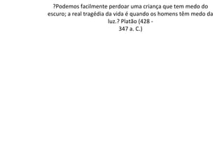 Você tem medo do quê?
 Os PcDs permitem que o medo os impeça de propor, pedir ou comunicar
  o que precisam;
 O medo desencadeia a resiliência, superação e a criação de uma zona de
  conforto, que de conforto não tem nada...
 .... ter medo de perder o pouco que possuem.


             Comunicar sua necessidade é diferente de reclamar.
 