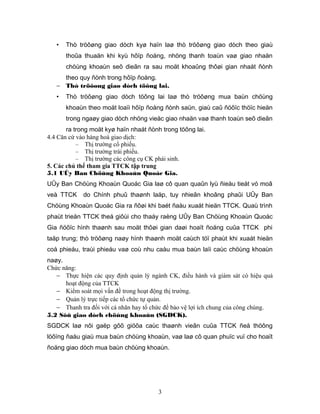 •   Thò tröôøng giao dòch kyø haïn laø thò tröôøng giao dòch theo giaù
       thoûa thuaän khi kyù hôïp ñoàng, nhöng thanh toaùn vaø giao nhaän
       chöùng khoaùn seõ dieãn ra sau moät khoaûng thôøi gian nhaát ñònh
     theo quy ñònh trong hôïp ñoàng.
   − Thò tröôøng giao dòch töông lai.
   •   Thò tröôøng giao dòch töông lai laø thò tröôøng mua baùn chöùng
       khoaùn theo moät loaïi hôïp ñoàng ñònh saün, giaù caû ñöôïc thöïc hieän
       trong ngaøy giao dòch nhöng vieäc giao nhaän vaø thanh toaùn seõ dieãn
       ra trong moät kyø haïn nhaát ñònh trong töông lai.
4.4 Căn cứ vào hàng hoá giao dịch:
           – Thị trường cổ phiếu.
           – Thị trường trái phiếu.
           – Thị trường các công cụ CK phái sinh.
5. Các chủ thể tham gia TTCK tập trung
5.1 UÛy Ban Chöùng Khoaùn Quoác Gia.
UÛy Ban Chöùng Khoaùn Quoác Gia laø cô quan quaûn lyù ñieàu tieát vó moâ
veà TTCK     do Chính phuû thaønh laäp, tuy nhieân khoâng phaûi UÛy Ban
Chöùng Khoaùn Quoác Gia ra ñôøi khi baét ñaàu xuaát hieän TTCK. Quaù trình
phaùt trieån TTCK theá giôùi cho thaáy raèng UÛy Ban Chöùng Khoaùn Quoác
Gia ñöôïc hình thaønh sau moät thôøi gian daøi hoaït ñoäng cuûa TTCK phi
taäp trung; thò tröôøng naøy hình thaønh moät caùch töï phaùt khi xuaát hieän
coå phieáu, traùi phieáu vaø coù nhu caàu mua baùn laïi caùc chöùng khoaùn
naøy.
Chức năng:
   − Thực hiện các quy định quản lý ngành CK, điều hành và giám sát có hiệu quả
      hoạt động của TTCK
   − Kiểm soát mọi vấn đề trong hoạt động thị trường.
   − Quản lý trực tiếp các tổ chức tự quản.
   − Thanh tra đối với cá nhân hay tổ chức để bảo vệ lợi ích chung của công chúng.
5.2 Sôû giao dòch chöùng khoaùn (SGDCK).
SGDCK laø nôi gaëp gôõ giöõa caùc thaønh vieân cuûa TTCK ñeå thöông
löôïng ñaáu giaù mua baùn chöùng khoaùn, vaø laø cô quan phuïc vuï cho hoaït
ñoäng giao dòch mua baùn chöùng khoaùn.




                                        3
 