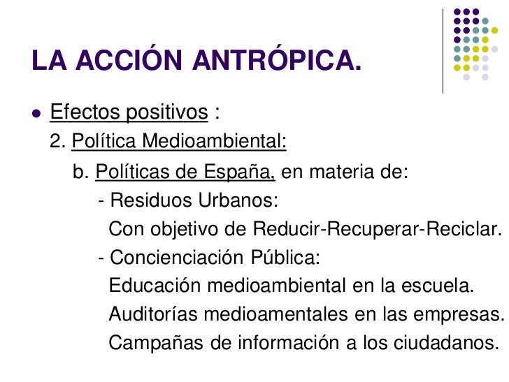 Las pastillas de los granos sobre la persona y el estómago