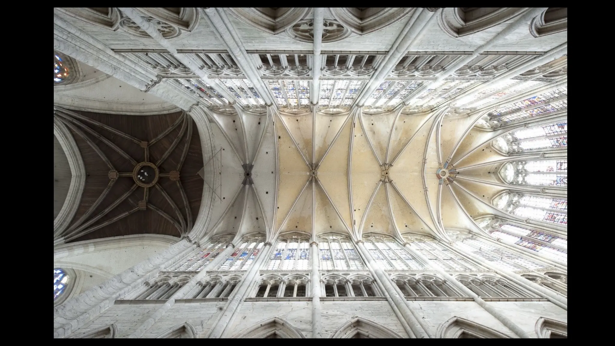 1 The first Gothic century-France, 1150-1250.ppt