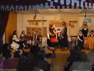 ΕΟΡΤΗ 25ης ΜΑΡΤΙΟΥ ΑΠΟ ΤΟΥΣ ΜΑΘΗΤΕΣ ΤΗΣ ΣΤ΄ΤΑΞΗΣ