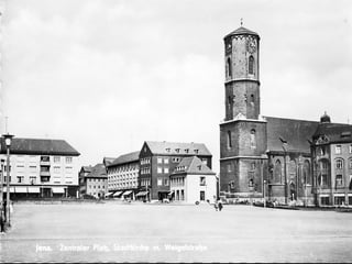 Dr. Matthias Lerm, Stadtarchitekt
Dezernat Stadtentwicklung · Fachbereich Stadtentwicklung und Stadtplanung
Jena, 11. September 2010
 