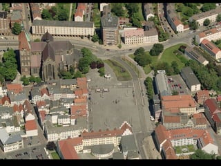 Dr. Matthias Lerm, Stadtarchitekt
Dezernat Stadtentwicklung · Fachbereich Stadtentwicklung und Stadtplanung
Jena, 11. September 2010
 