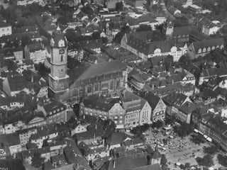 Dr. Matthias Lerm, Stadtarchitekt
Dezernat Stadtentwicklung · Fachbereich Stadtentwicklung und Stadtplanung
Jena, 11. September 2010
 