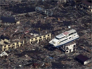 2011: my Memory – Selected images of World’s events in 2011 with Dead Can Dance’s ‘The Carnival is Over’