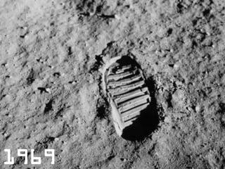 © Vujàdé Ltd. – Supporting Forward Thinking Slide | 641969
 