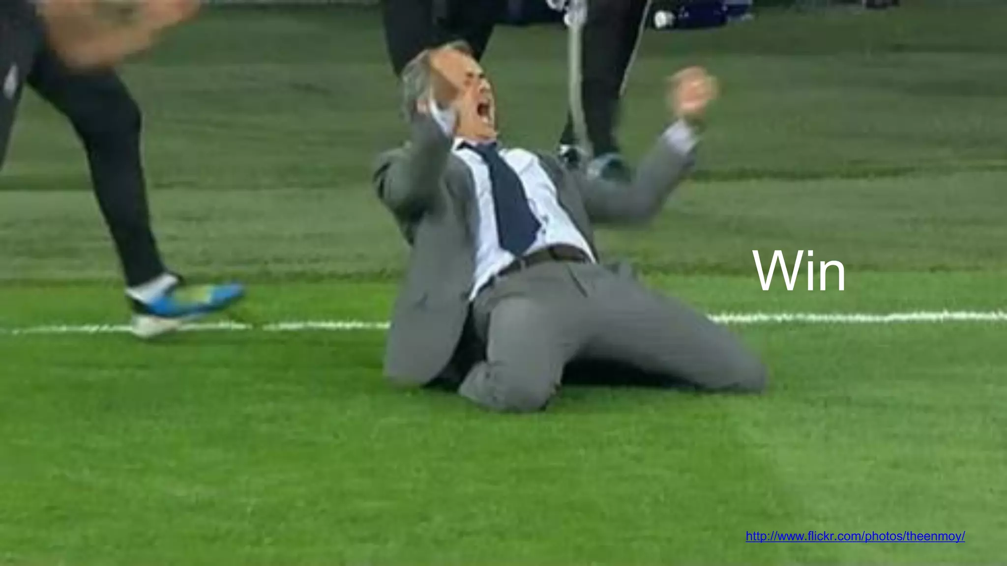 Win

@wilreynolds

http://www.flickr.com/photos/theenmoy/

 