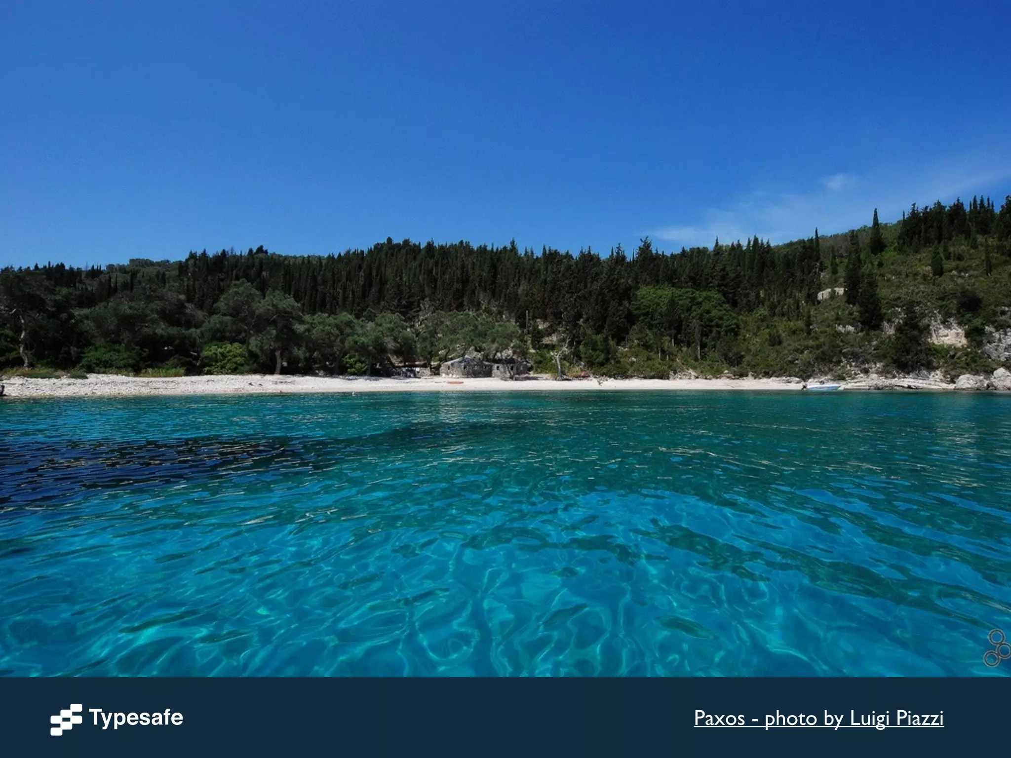 Paxos - photo by Luigi Piazzi 
 