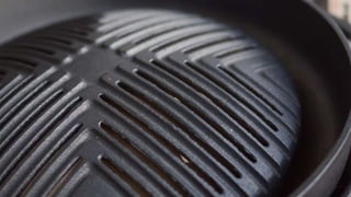 Starbucks Does Not Use Two-Phase Commit
グレゴー・ホーペ Gregor Hohpe Enterprise Integration Pattern の人、 2004/11/9
• http://www.eaipatterns.com/ramblings/18_starbucks.html
• https://code.google.com/p/gregors-ramblings-ja/wiki/18_starbucks
kyrt @takekazuomi 30
スループット最大化
 