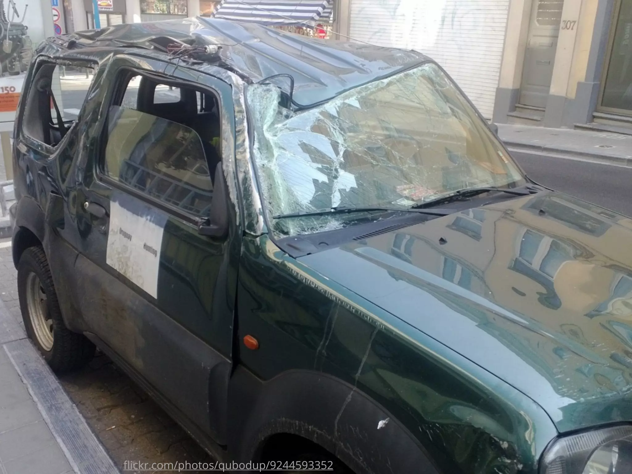 ﬂickr.com/photos/qubodup/9244593352
 