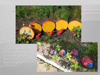 Посмотри скорее, Вовка
это божия коровка!
Красненький кружочек,
много черных точек.
Крылья раскрывает
в небо улетает!
 