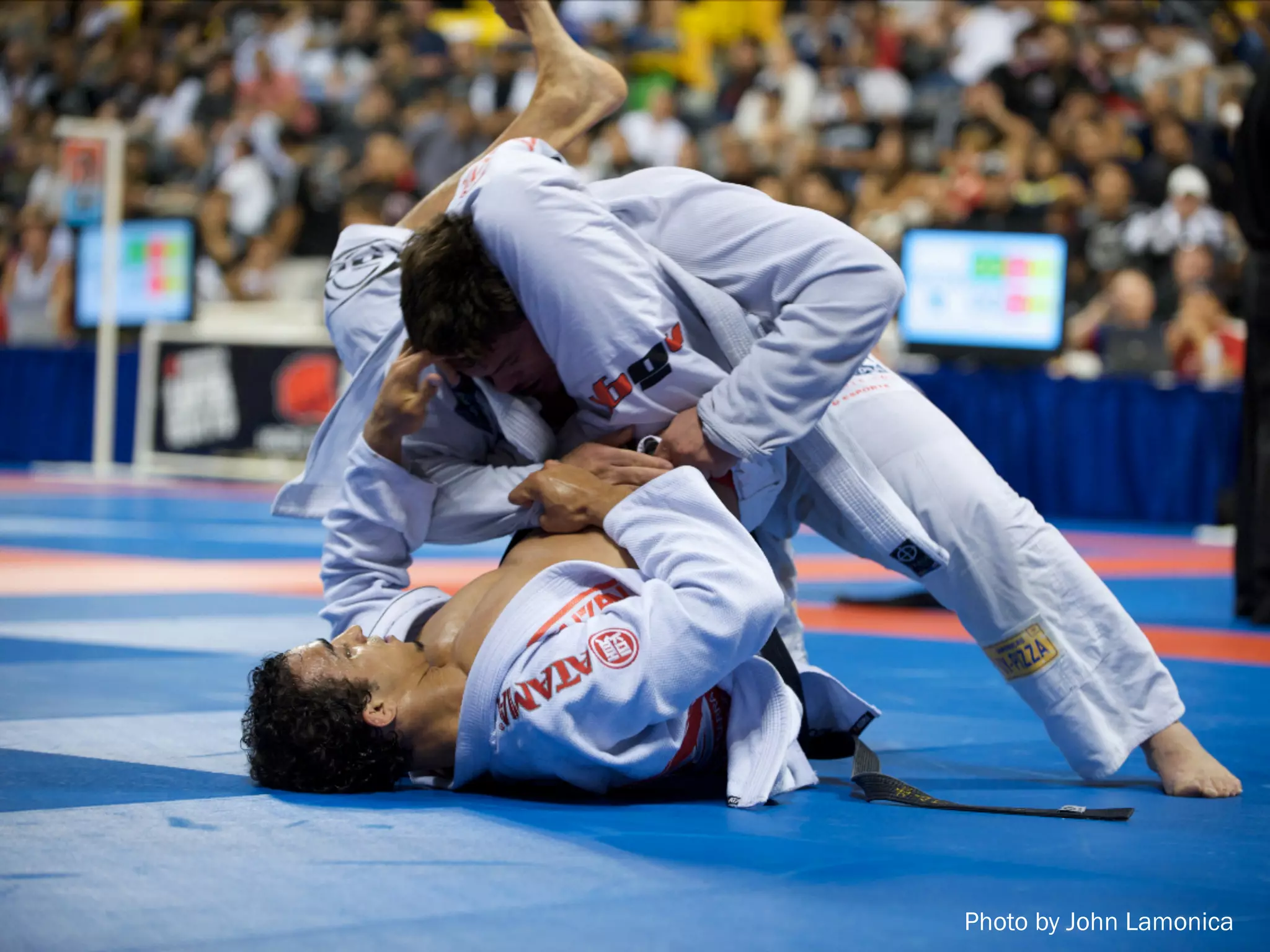 一般社団法人デザイン思考研究所 <http://designthinking.or.jp/>    
Photo by John Lamonica
 