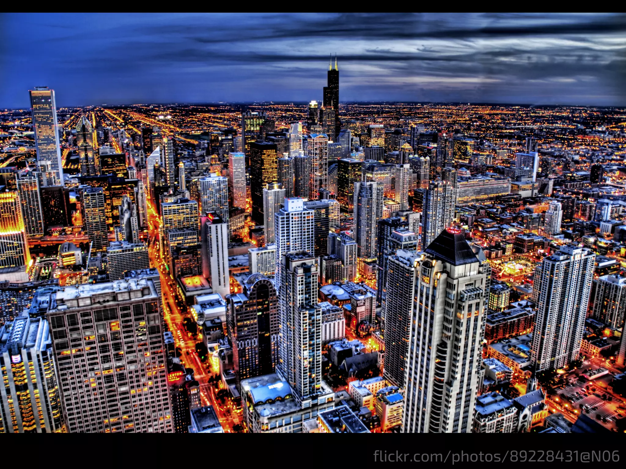 flickr.com/photos/89228431@N06
 