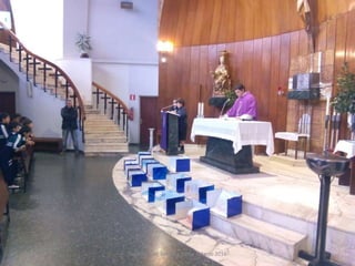 Eucaristia de Semana Santa . Marzo 2016