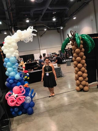 Vegas Balloon Artist at Amazing Comic Convention