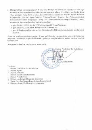 5. Mempcrhcitikan penjelasan angka 4 di atas, maka Menteri Pendidikan dan Kebudayaan tidak lagi
menelapkan Keputusan kenai...