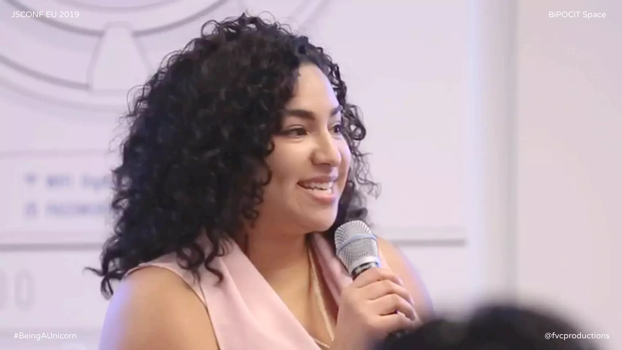JSCONF EU 2019 BiPOCiT Space
@fvcproductions#BeingAUnicorn
 