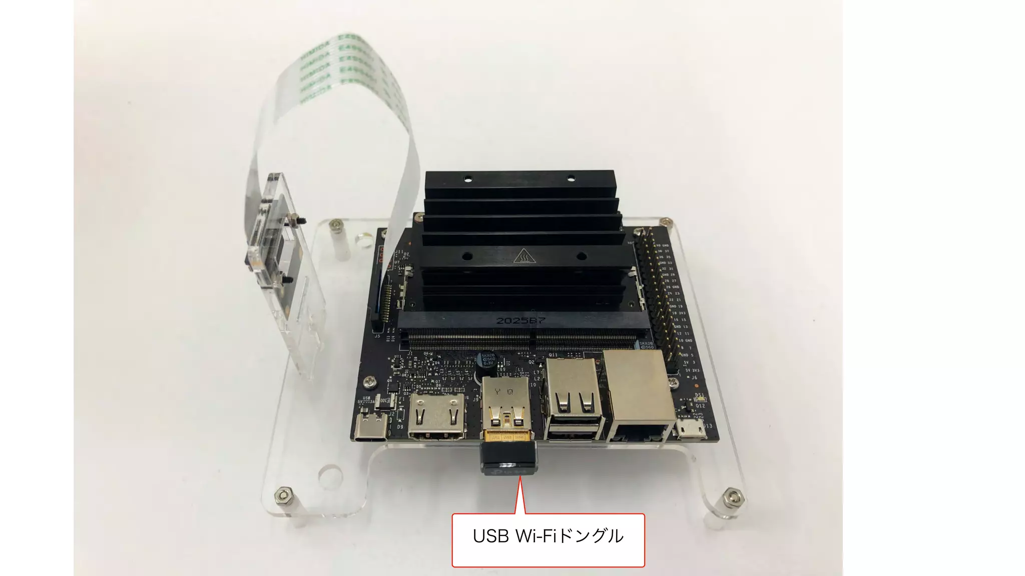 USB Wi-Fiドングル
 