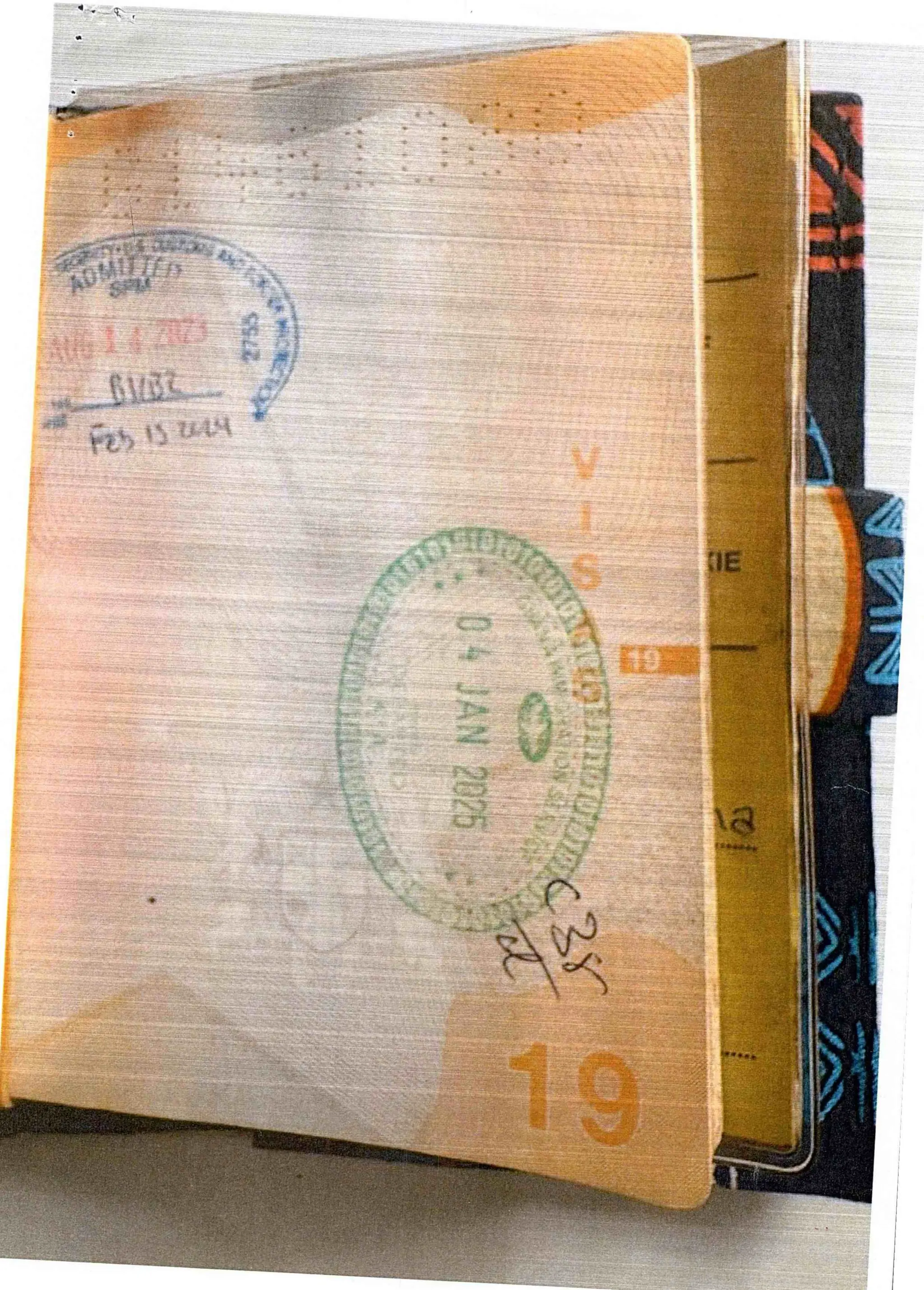 q
q
+ J '- L . -+
-,::-L =.Li ['-:+?;} +_b;
r iii- = =p - -
tA ..,;'JJ'...,':; '' '- I .:+ +
'.'£;ji;:LA;(i,a=
r:'h ++
-&
_$Jk$x
f£:Fi--
)- bt
$' ';}$
11/
'
::};XXjV ) = Y=> 'rnII
:+
 