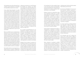 solo literalmente, sino sobre todo gracias a que surbancia se convierte en un crisol de fotogra-     ver la península de la India rodeada de agua,   transformaciones y discutir sobre las mismas
comparten aquel sentimiento de incertidum- fías satelitales que configuran una imagen                y otra, mucho más cercana, que desencadena      desde diversos puntos de vista.
bre y fugacidad que impera entre nosotros.         más compleja. Como explica Tete Álvarez: “La      procesos de identificación y nuevas formas de
                                                   mirada cenital no es una mirada actuante en       concepción de un espacio al aparecer ahora      Esto abre las posibilidades de lo que se po-
Como confiesa Óscar Fernández: “La metáfo- el espacio que intenta dominar, sino que se               relacionado con otras realidades.               dría denominar “estéticas migratorias” o
ra de lo líquido y del fluir define la experiencia circunscribe a un ámbito simbólico. La “tran-                                                     centradas en la idea de viaje, precisamente
urbana actual. Tanto es así que está minando surbancia” es el método que propone Stalker             Podemos reconocer las planimetrías regula- porque el hombre contemporáneo es viajero
todos los resortes de la ciudad, haciendo que (colectivo de investigación urbana) para atra-         res de metrópolis europeas junto a la trama por antonomasia, un sujeto desarraigado, sin
la propia idea de urbe se desmorone y sea sus- vesar, recorrer y mapear los terrain vague”. Se       urbana difusa de otras grandes ciudades “no destino, condenado a vagabundear sin cesar
tituida por núcleos de población más o menos trata de cartografiar una (otra) configuración          racionalizadas” y entregadas a un tipo de en busca de unas certezas que este mundo
informes. Lo más interesante de este proceso urbana construida a partir de lo que Manuel             extensión más natural y caótica. Distintas no le puede dar. Quizás solamente nos queda
hacia lo líquido es que está afectando incluso Castells llama una nueva lógica espacial ba-          escalas y épocas se entrelazan, pudiendo re- asumir el tránsito que aporta imprevisibili-
a las viejas ciudades. Mientras la memoria de sada en flujos de información, frente a la ló-         conocer El Vaticano, Caracas o Madrid, entre dad, la dispersión de los caminos, la asime-
los lugares se fija cada vez más gracias al fe- gica de la organización social arraigada en          otros muchos lugares, pero cobra mayor signi- tría de todos los recorridos y el mestizaje de
nómeno turístico, la realidad de estos lugares la historia de los lugares y territorios locales      ficación en aquellos momentos en los que se costumbres y lenguajes.
se diluye cada vez más rápido. Resulta de ello inmediatos. Otra cartografía que permita rea-         cruzan elementos inesperados o con un aire
una nueva forma de turismo-nostalgia que lizar una deriva, entendida como “técnica de                de familia, como ocurre cuando coinciden un En conjunto esperamos que Mapping Madrid
visita el recuerdo de lugares históricos. Sola- paso ininterrumpido a través de ambientes            río y una autopista “reales” junto a la gráfica haya colaborado a reflexionar sobre el len-
mente su recuerdo porque, en realidad, éstos diversos” y que gracias a los flujos nos des-           de los trenes de cercanías de Madrid.           guaje elegido para narrar esta realidad, des-
nunca existieron o, como mucho, hace mucho place de un lugar a otro.                                                                                 cubriendo que todas estas representaciones
tiempo que han dejado de ser lo que nos cuen-                                                        Como es obvio, la construcción de nuevas co- hacen evidente la riqueza que albergan mu-
tan de ellos”.                                     En un mundo de homogeneización de com-            rrespondencias y significados se multiplica chos fragmentos de subjetividad, ofreciendo
                                                   portamientos culturales y estructuras arqui-      a medida que nos sumergimos en la imagen, una breve muestra de cómo la idea de mapa
Ésta es una reflexión que se complementa per- tectónicas, como plantea Marc Augé con sus             teniendo como principales protagonistas la puede redefinirse a través de nuevos medios y
fectamente con la otra obra presente. Como “no-lugares” o Rem Koolhaas con su “ciudad                India (como forma y por el mapa de ferroca- acciones colaborativas.
decíamos, también reclama dos distancias o genérica”, lo que queda es un interesante labo-           rriles de la misma) y Madrid (presente como
formas de acercamiento a la misma, activando ratorio donde no se desprecia el movimiento             plano histórico, en fotos satelitales y con el Se ha apostado, pues, por la imagen elec-
cada una de ellas procesos de reconocimiento hacia la similitud a través de un tapiz de di-          protagonismo de la red de sus trenes de cerca- trónica como el medio capaz de reflejar la
diferentes. En el caso de la Transurbancia, se ferencias que pueda establecer una visión de          nías), pero esencialmente lo que surge en esta fugacidad de este momento, aprehendiendo
hace más evidente aquel acercamiento cenital conjunto sin perder una identidad que ahora             confluencia de flujos y espacios es la metáfora por un instante el discurrir indefinido de la
que entroncaría con sentencias como la de Mi- cobra significado en su relación con las demás.        del viaje como gran imagen.                     vida y el naufragio de un sujeto que busca
chel de Certeau en La invención de lo cotidiano,                                                                                                     un discurso que plasme la experiencia de un
según la cual la mirada ha dejado de ser humana Partiendo de este contexto, la propuesta de          Parece coherente, al considerar la realidad universo que ya no es refugio. La metáfora
para ser como el ojo de Dios que todo lo ve, aho- Tete Álvarez consiste en la visión que se cons-    como algo fugaz y “en tránsito”. Aparece una del viaje se torna entonces un mecanismo
ra, situados en el piso 110 del World Trade Cen- truye a través de un cúmulo de superposicio-        vez más una forma de representar acorde con idóneo con el que percibir la experiencia
ter, toda la ciudad se convierte en un panóptico. nes donde gráfica y fotografías satelitales de     el análisis que hicimos de las características contemporánea, y esta exposición vuelve
                                                   grandes ciudades del mundo se unen, siendo        esenciales del momento actual, un universo a ella para reposar por un momento en un
Esta mirada cenital es la que experimenta en su eje el recorrido de los trenes de cercanías          que está redefiniendo continuamente las re- lugar: Madrid, en el que permanecer bajo su
primera persona el visitante a Mapping Ma- de Madrid. Este collage plantea dos visiones:             laciones entre colectivos e identidades, para condición de obra abierta, susceptible a más
drid en la primera instalación y que en la Tran- una, primera, de conjunto, que nos permitiría       establecer un foro donde experimentar estas miradas e interpretaciones.



34                                                             Mapping Madrid · IED Madrid & PHE09   Mapping Madrid · IED Madrid & PHE09                                                       35
 