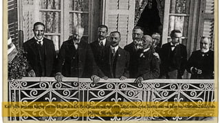 Καθ' οδόν από την Κρήτη για τον Πειραιά, ο Ελ. Βενιζέλος σταμάτησε στη Σύρο, όπου έγινε δεκτός από τα μέλη του «Λαϊκού Συλλόγου»
(Αθήνα, Μουσείο Μπενάκη).
 