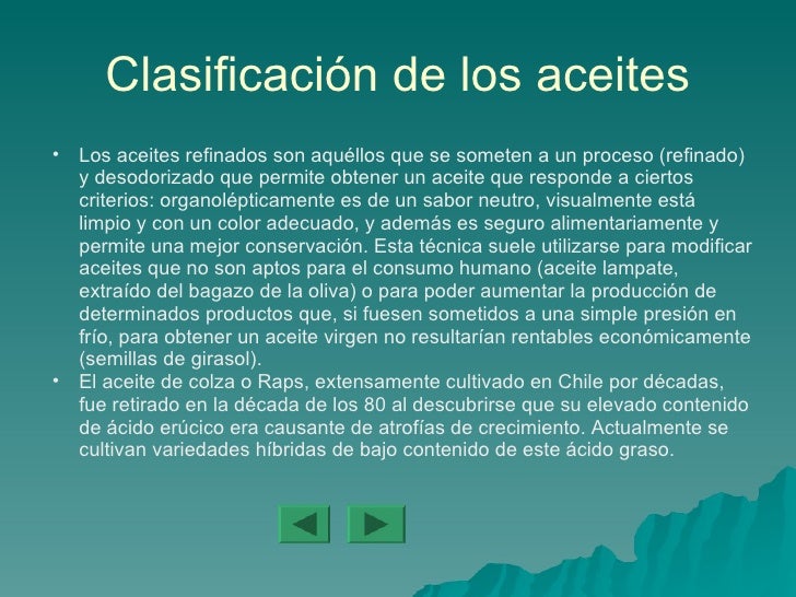 La máscara para los cabellos secos el aceite de bardana y el huevo